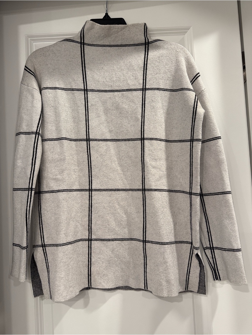 Tahari windowpane sweater